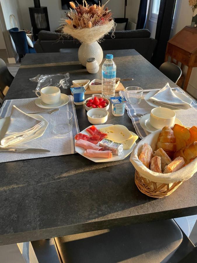 Bed and Breakfast Cocooning Chez Sabine Lavilledieu  Экстерьер фото